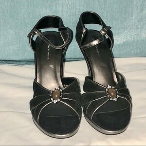 Delicious Brocade Black Suede Wedge Sandals Sz 9